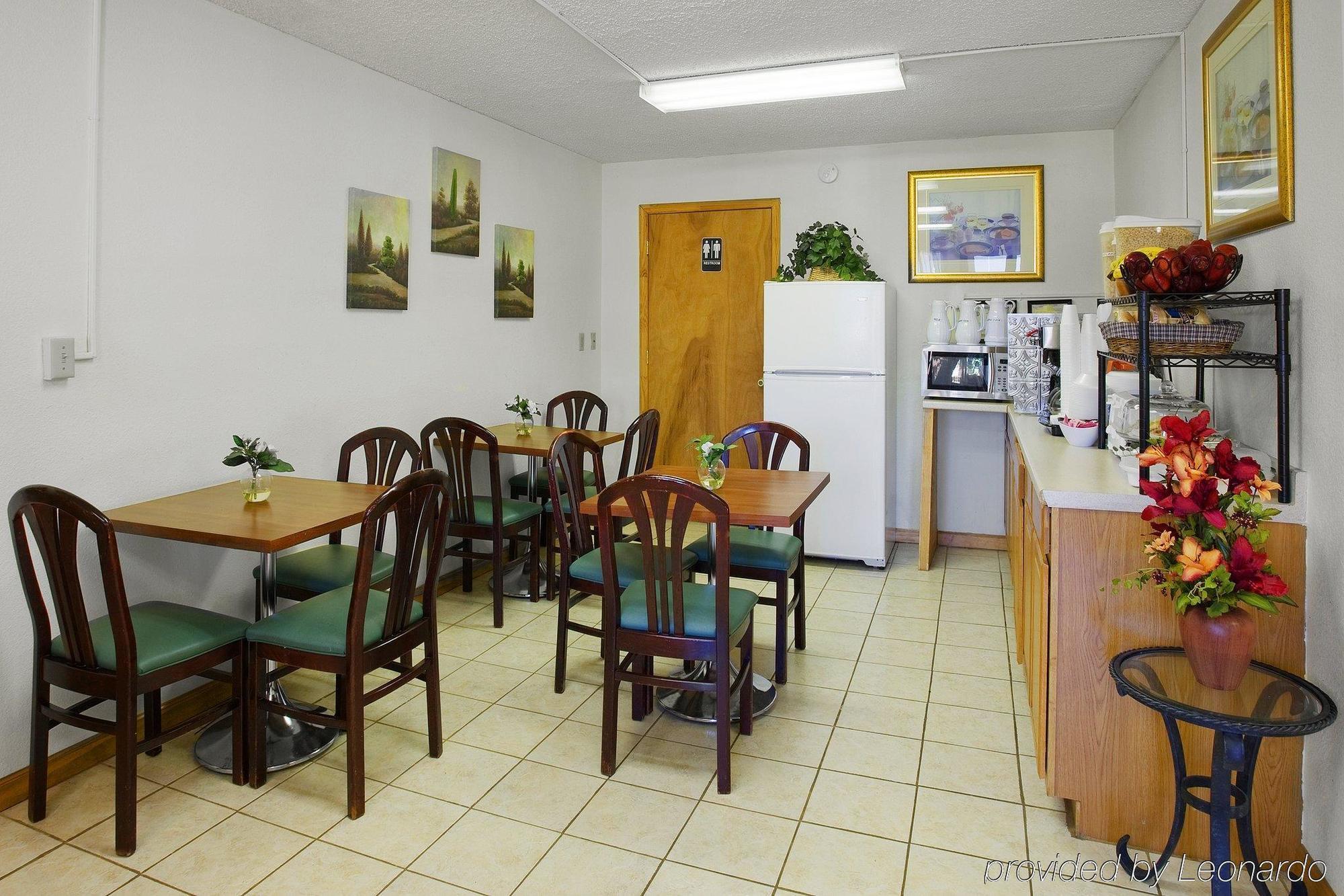 Americas Best Value Inn-Nashville/Airport South Restaurant foto